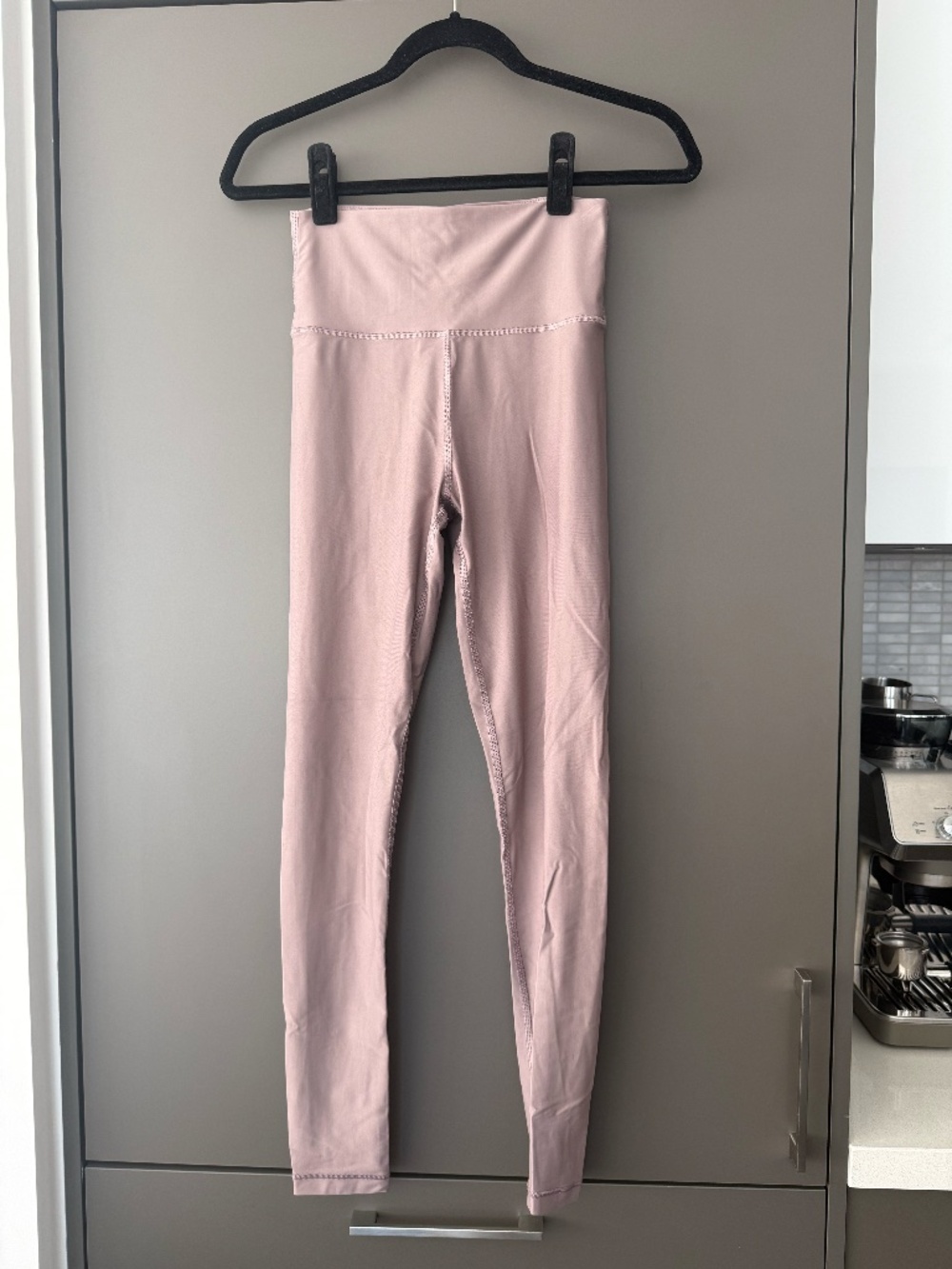 Aritzia High-Waisted Deep Taupe Purple Leggings – Size Small Workout Pant Yoga - Picture 8 of 13